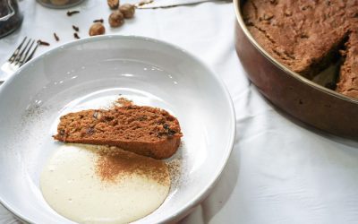 Chai-spiced “Vegan” Christmas cake with vanilla cashew cream